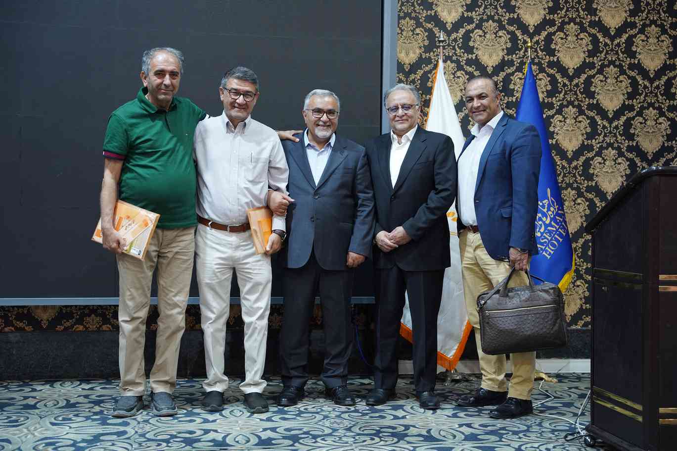 سمینار اصفهان1403-2